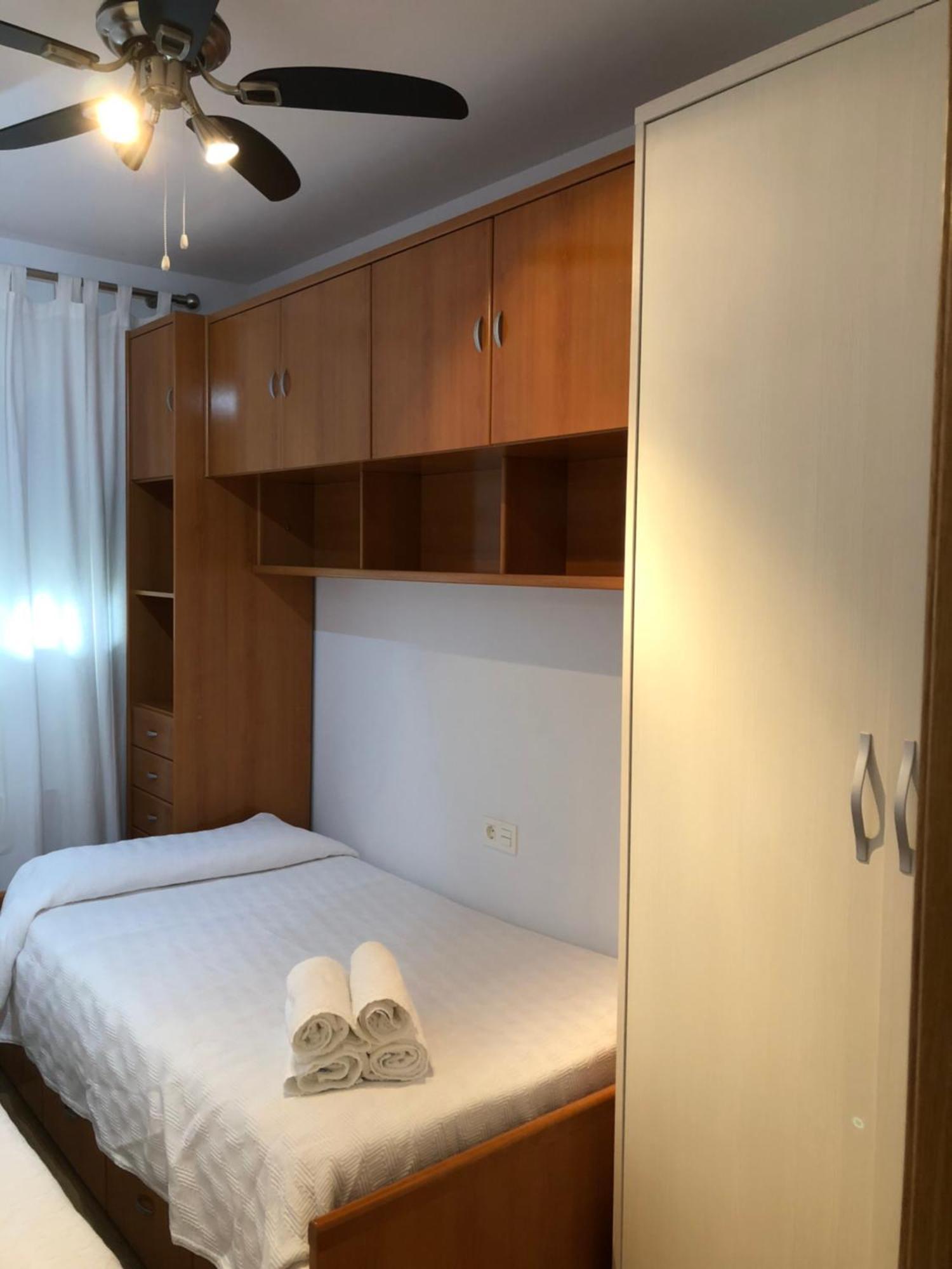 Apartamento Fenix Granada Appartement Buitenkant foto