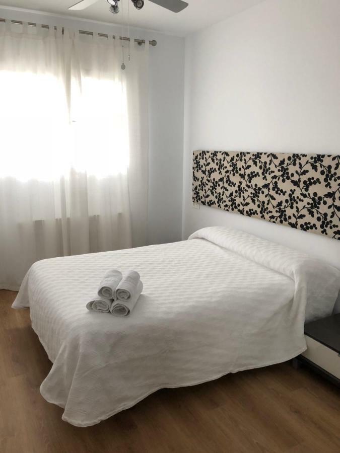 Apartamento Fenix Granada Appartement Buitenkant foto